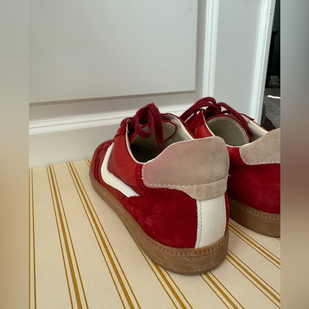 Dolce Vita Notice Sneakers | Crimson Suede | Size 8.5 - Picture 6 of 8